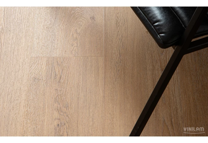 Кварц-винил Дуб Гранада (1227*232*2,5 мм) — купить в Ставрополе