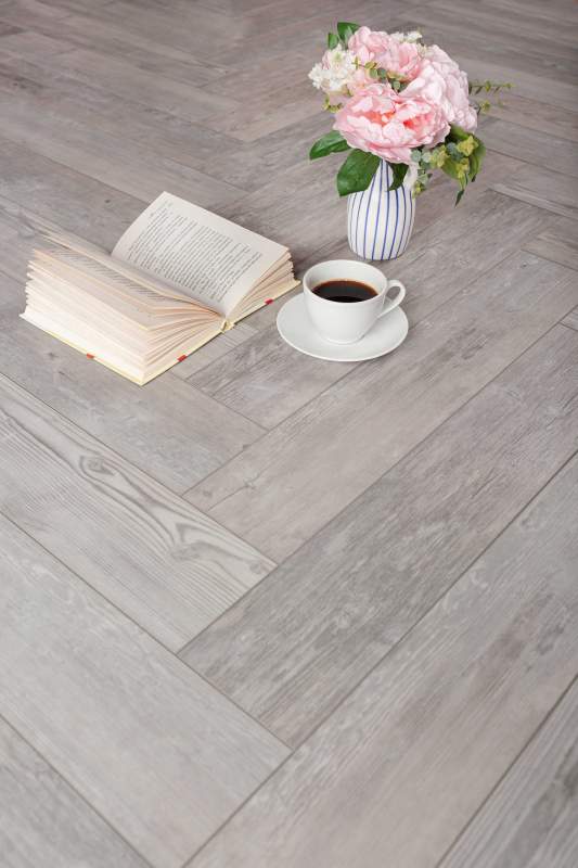 Замковая ПВХ плитка "Aberhof" Carmelita 1687 (615*123*5 мм) — купить в Ставрополе